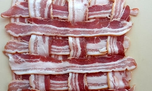 How to make a Bacon Weave: Step-by-Step streaky bacon weaving
